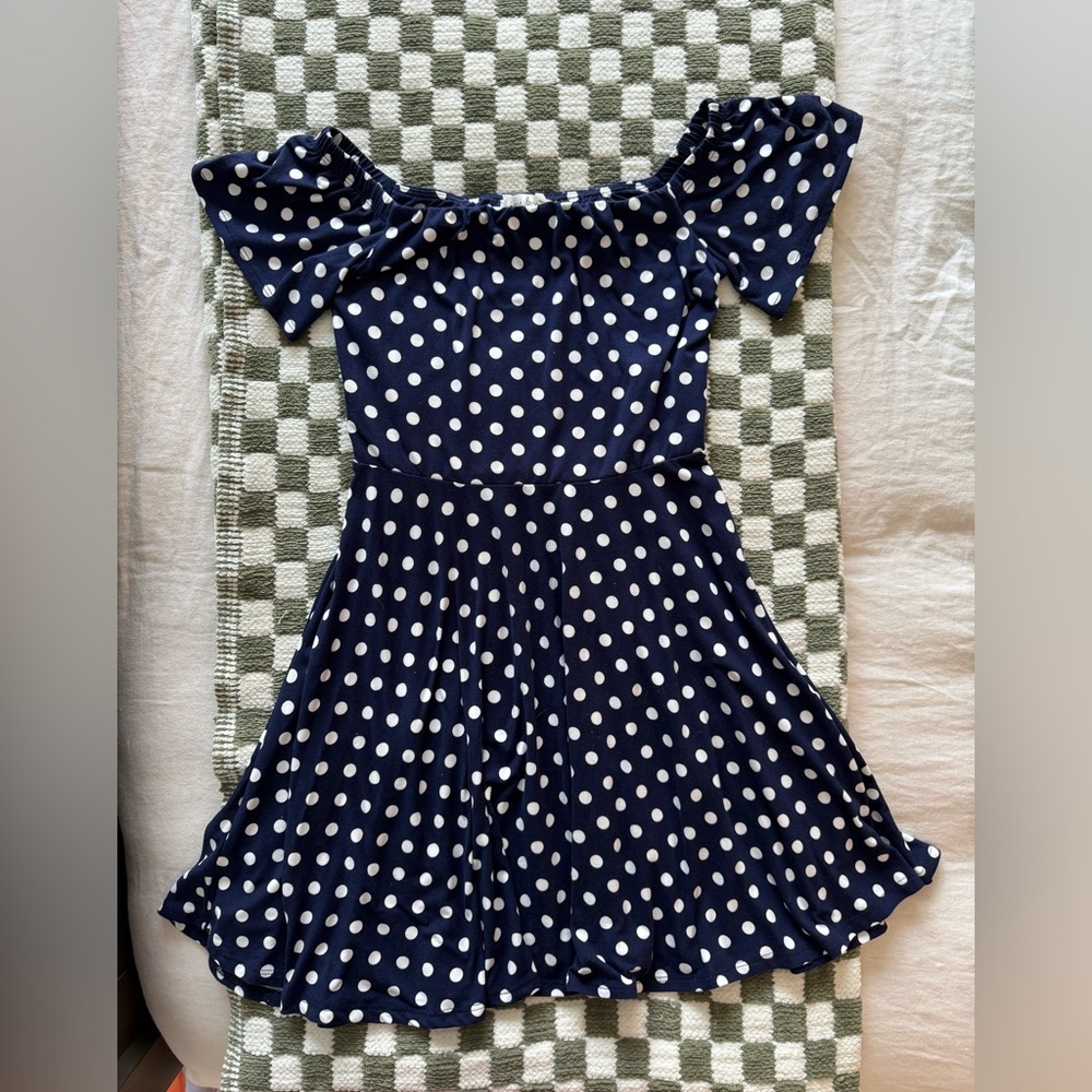 Nine Britton Navy/White Polka Dot dress -Size Small